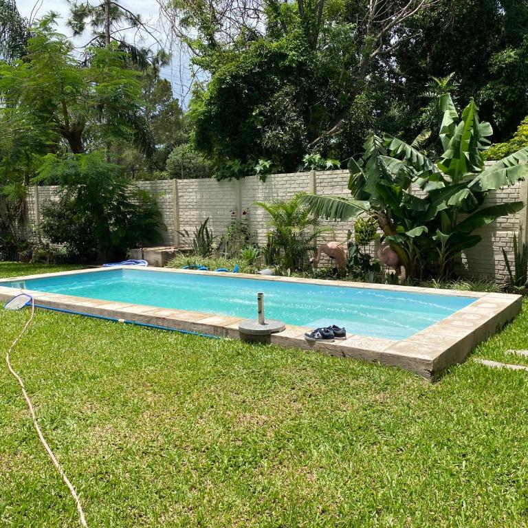 Casaquinta con Pileta en Corrientes Zona Corsos - Two-Bedroom House - 18