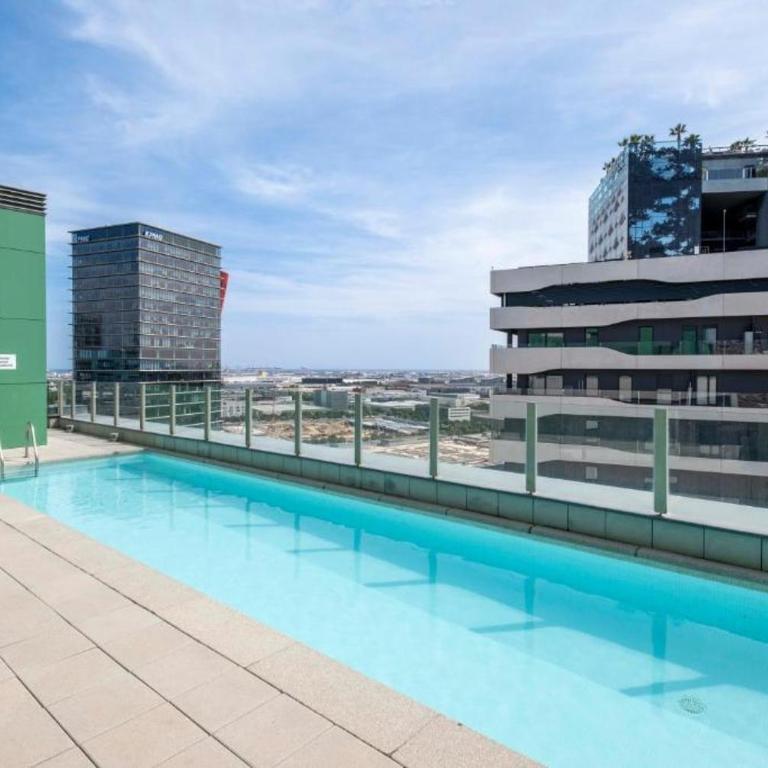 Homenfun Barcelona Fira Gran Via - Apartamento de 3 dormitorios - 10