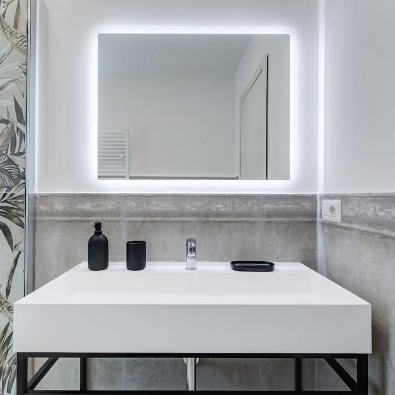 Vatican Modern 3BR Apartment with Comfort & Space - Appartamento con 3 Camere da Letto - 35