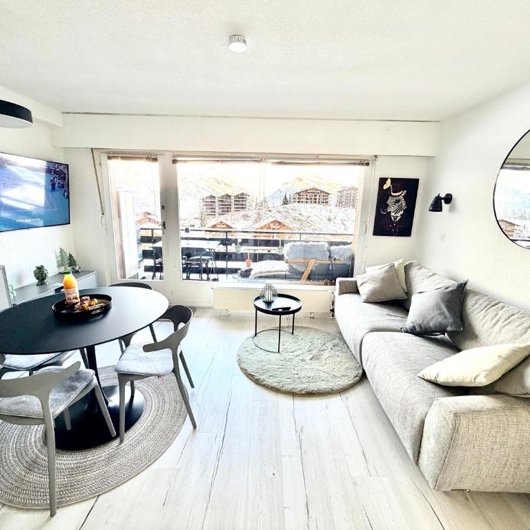 Vincenzo appart, Studio Confortable à Nendaz, accès Direct au Télécabine de Tracouet et Parking Souterrain Inclus - One-Bedroom Apartment - 8