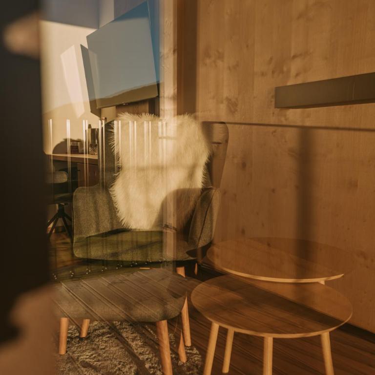Berggasthof - Pension Lahnerhof - Doppelzimmer mit Balkon - 7