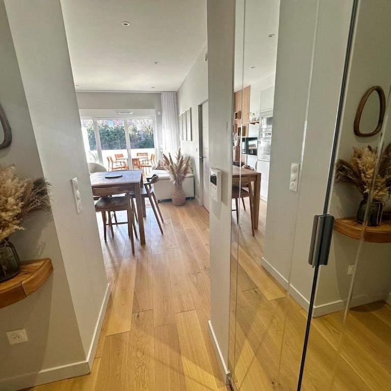 Margarita - Superbe appartement T2 avec parking et terrasse à 2 pas de la plage - Superior One-Bedroom Apartment with Balcony - 19