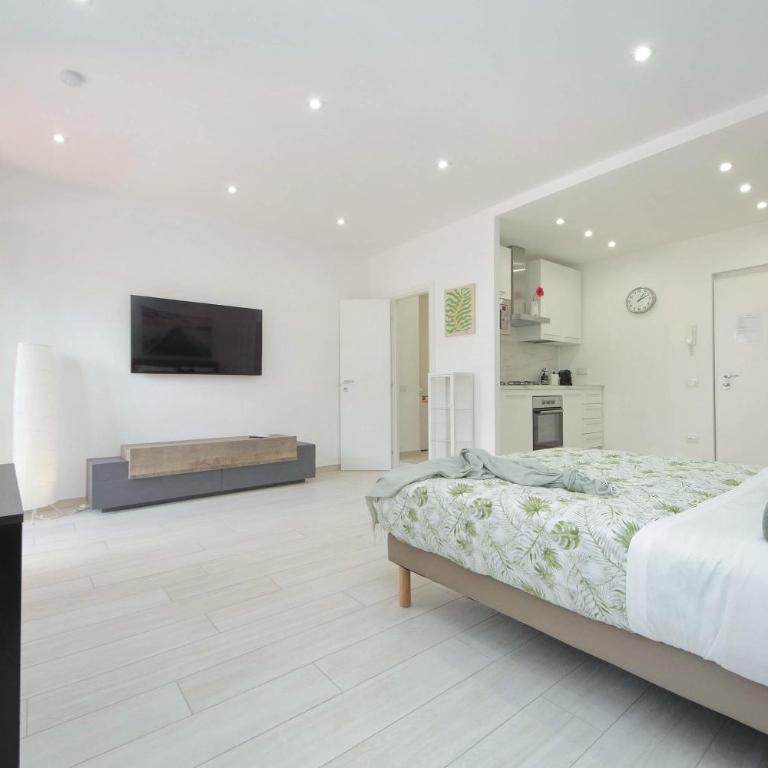 Attico con balcone - Mare e Comfort - Appartamento con 1 Camera da Letto - 4