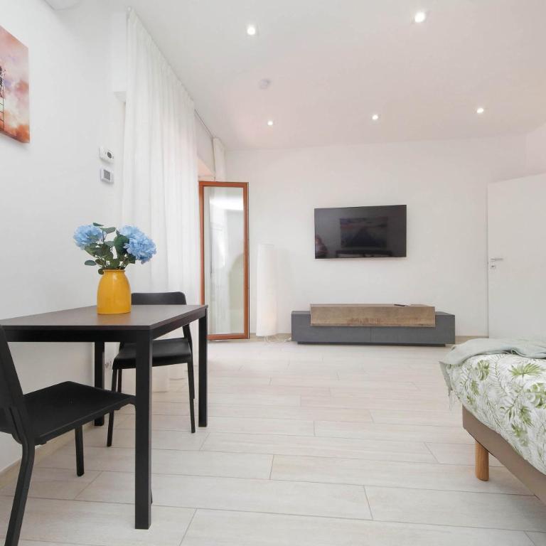 Attico con balcone - Mare e Comfort - Appartamento con 1 Camera da Letto - 10
