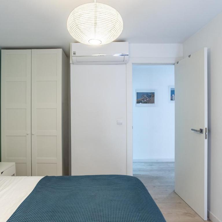 Alicante Centro. Home Office, gastro, ocio & beach - Two-Bedroom Apartment - 12