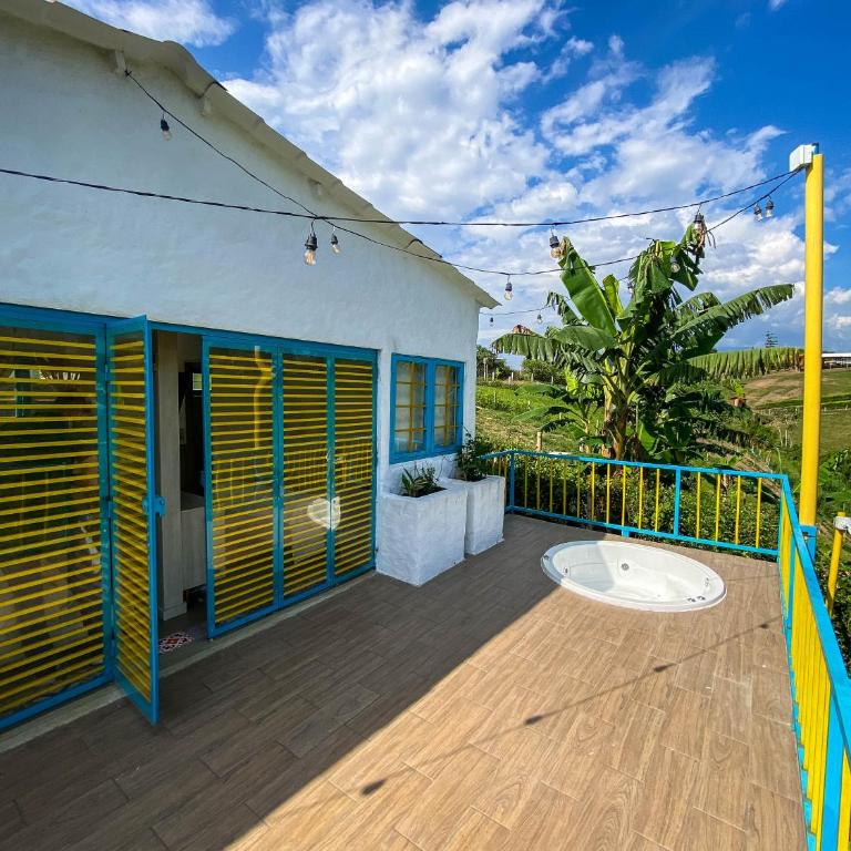 LA QUERENDONA - Alojamiento cafetero - Quadruple Room with Mountain View - 42