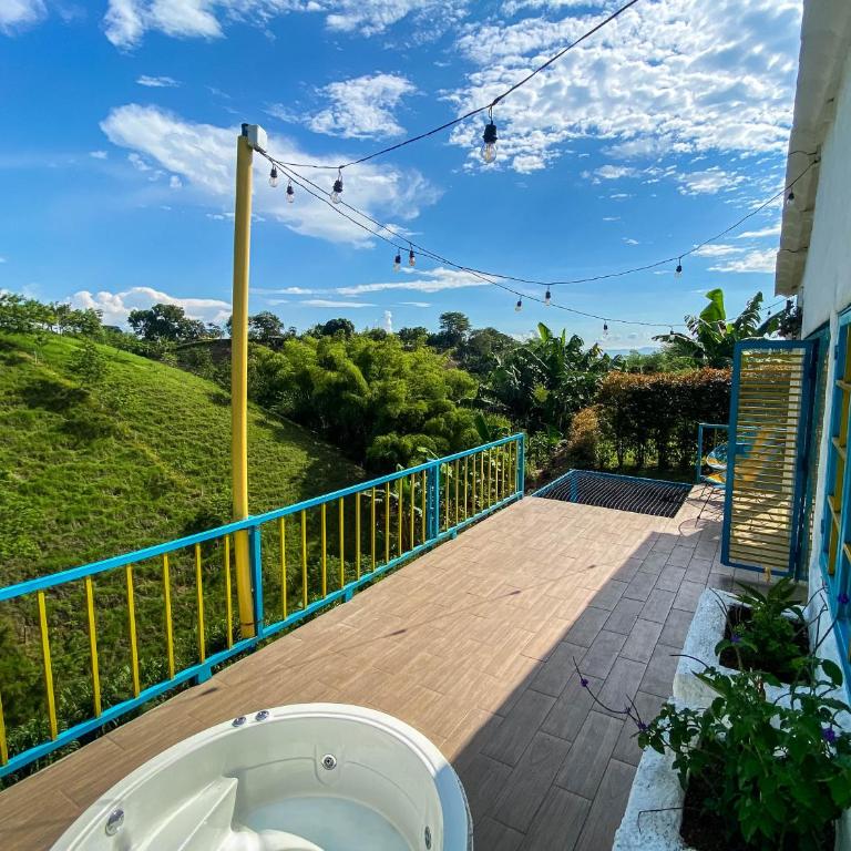 LA QUERENDONA - Alojamiento cafetero - Quadruple Room with Mountain View - 38