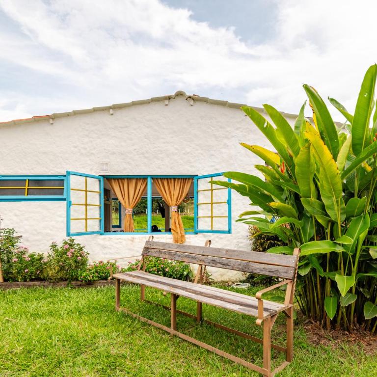 LA QUERENDONA - Alojamiento cafetero - Quadruple Room with Mountain View - 3