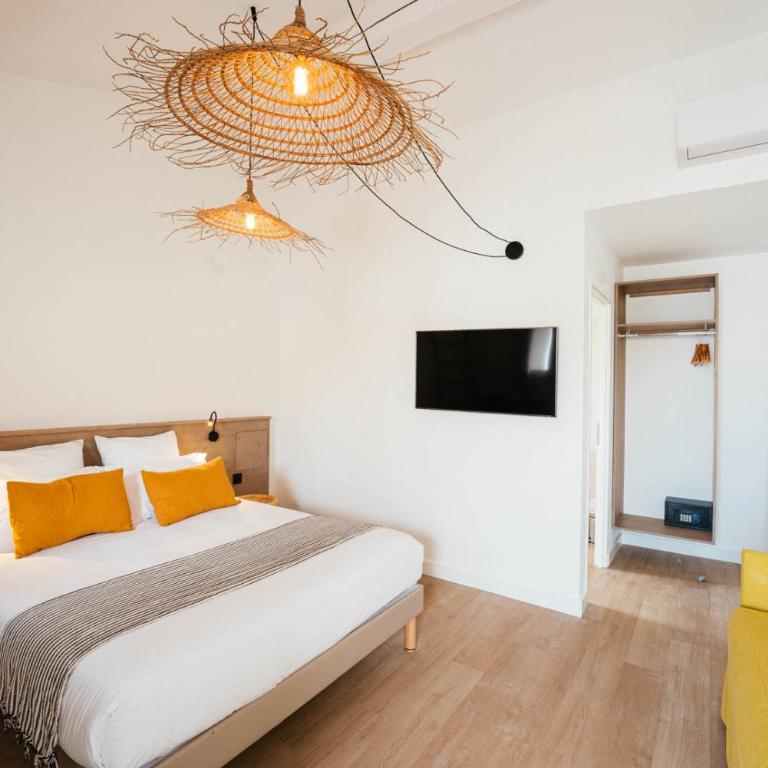 Hôtel Casa Marina - Chambre Familiale avec Balcon - 5