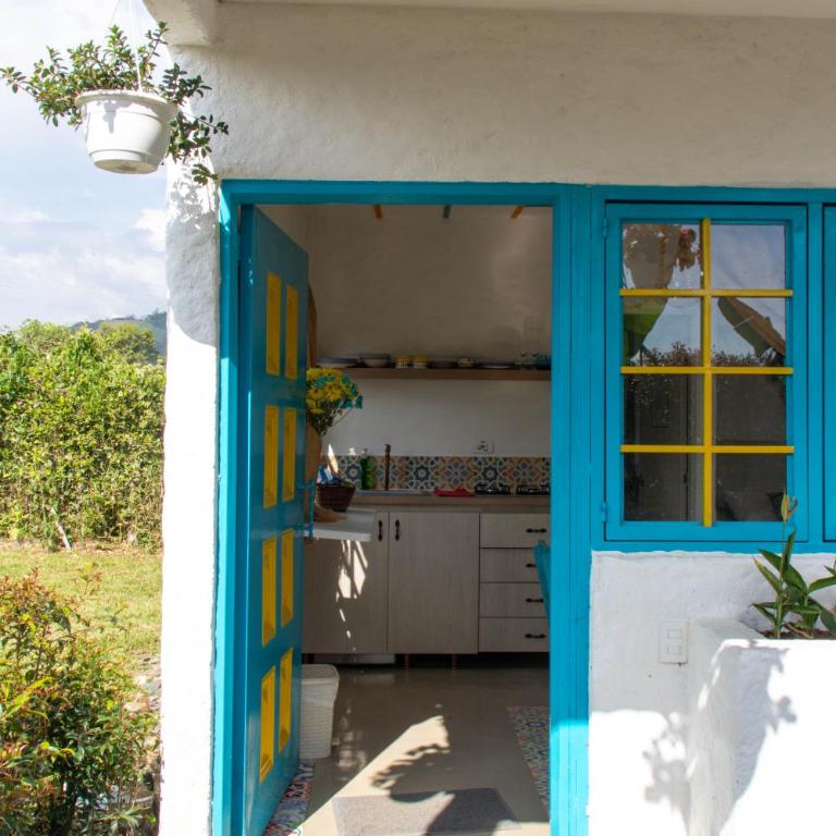 LA QUERENDONA - Alojamiento cafetero - Quadruple Room with Mountain View - 32
