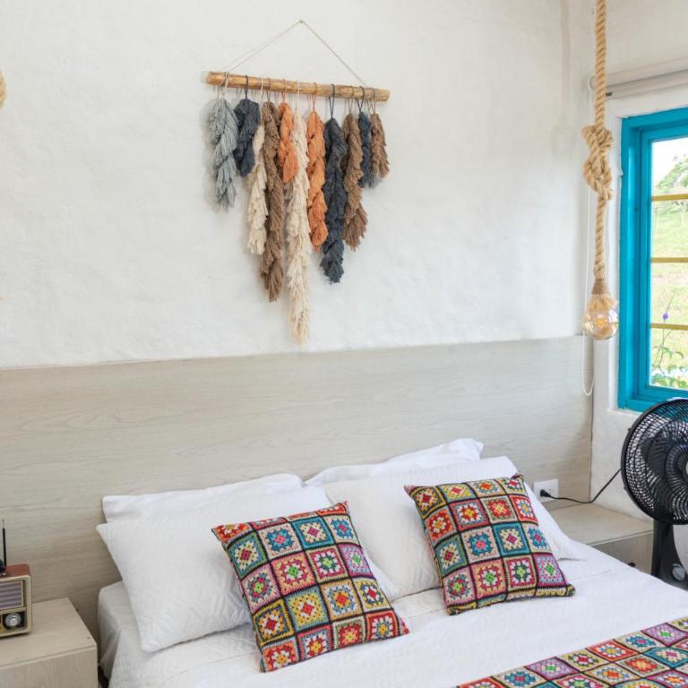 LA QUERENDONA - Alojamiento cafetero - Quadruple Room with Mountain View - 13