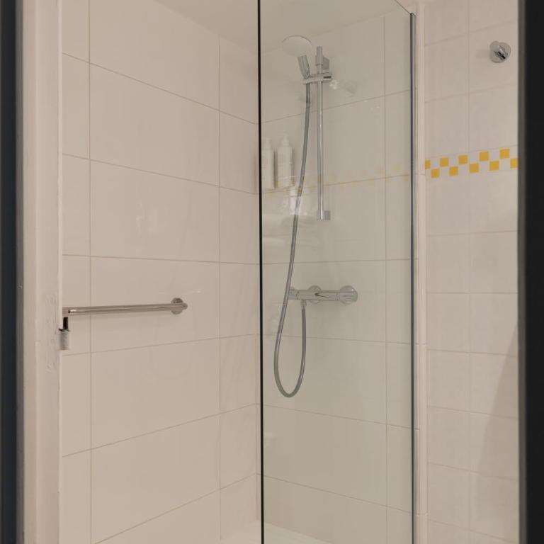 Hôtel Le Colisée - Chambre Double - 8