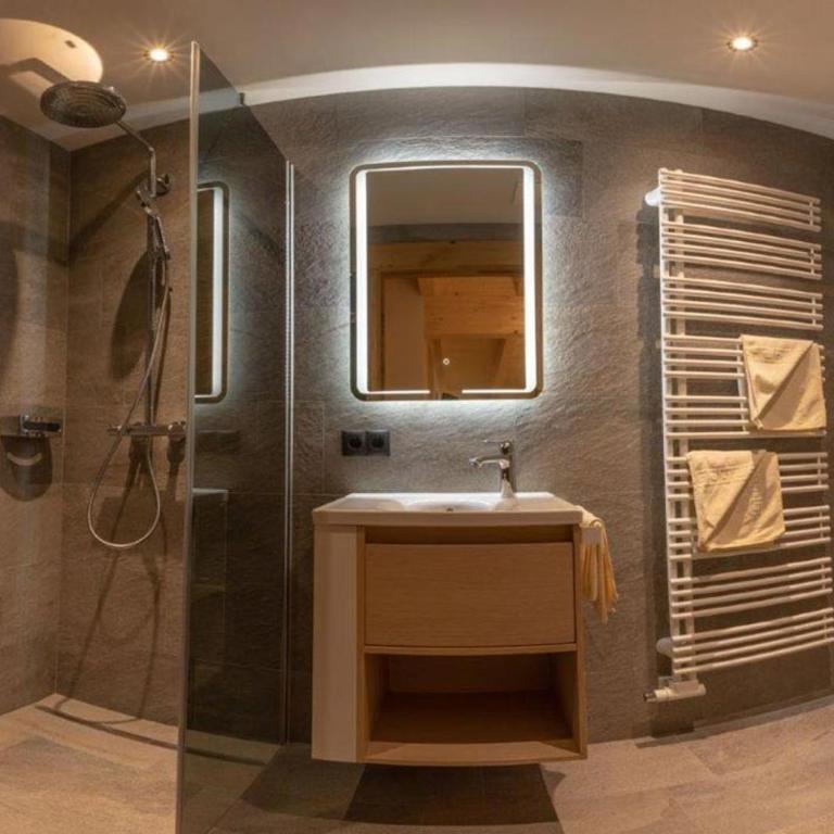 Appartement Zillertal Klee mit Restaurant KleemenTine - Deluxe Double Studio - 7