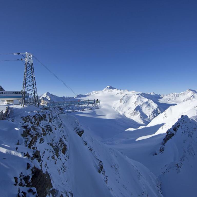 Apart Alpen - Apartment mit 2 Schlafzimmern und Bergblick - 25