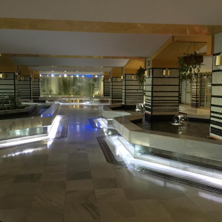 Estudios y Apartamentos Benal Beach - Studio Apartment - 18