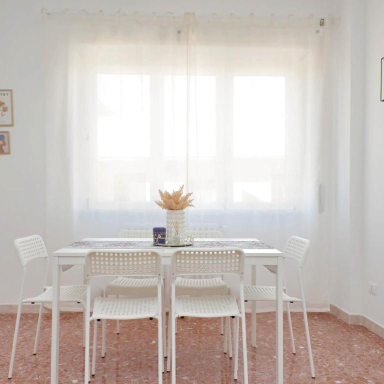 Elegante e Comodo - A pochi minuti dall'Aeroporto - Two-Bedroom Apartment - 11