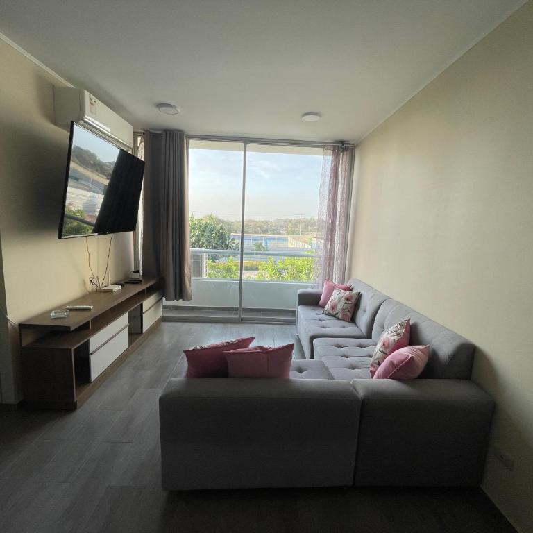Departamento amoblado en zona exclusiva de piura - Three-Bedroom Apartment - 8