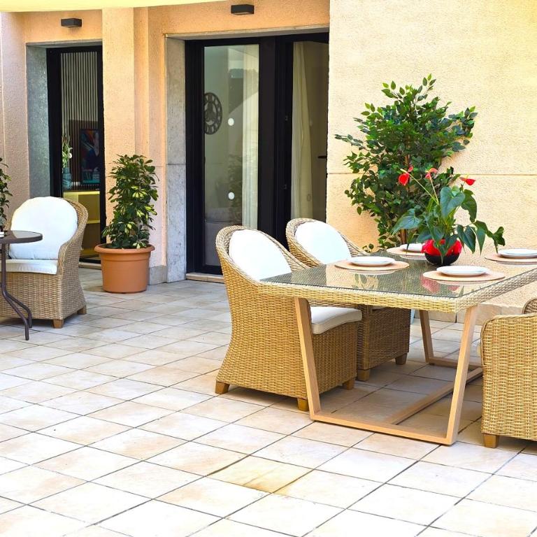 NEXTHOME Chill Out & Pool City Center - Apartamento de 2 dormitorios - 1