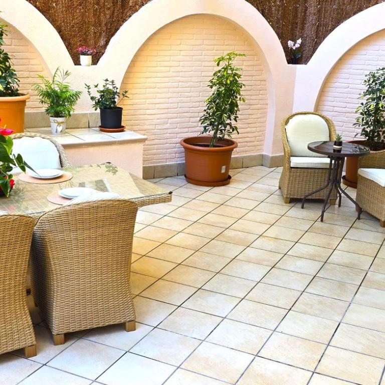 NEXTHOME Chill Out & Pool City Center - Apartamento de 2 dormitorios - 21
