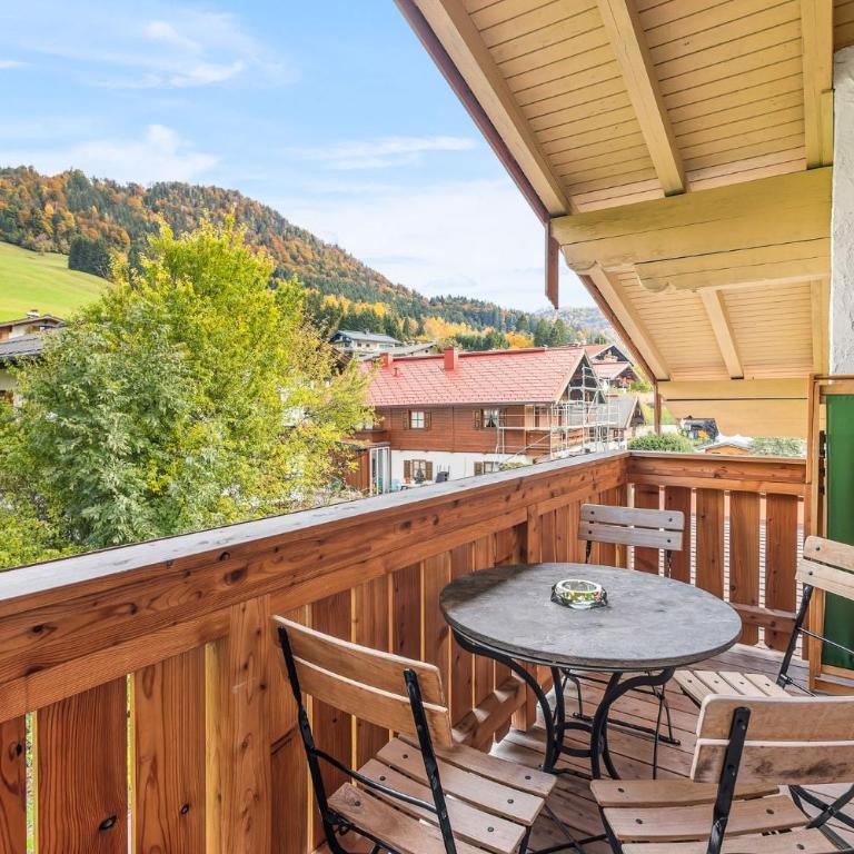 Soho Mountain Chalet - Pool und Sauna - Deluxe Apartment mit Balkon und 2 Schlafzimmern - 2