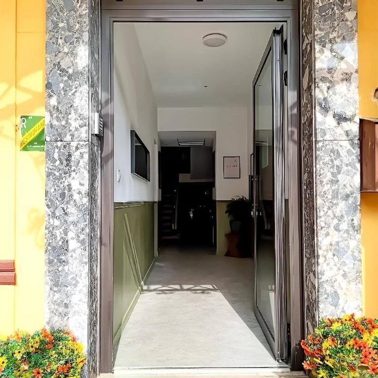 Apt 9, 2ème étage, magnifique T2 d'environ 45m2, climatisé avec une large terrasse plein sud - Appartamento con 1 Camera da Letto - 3