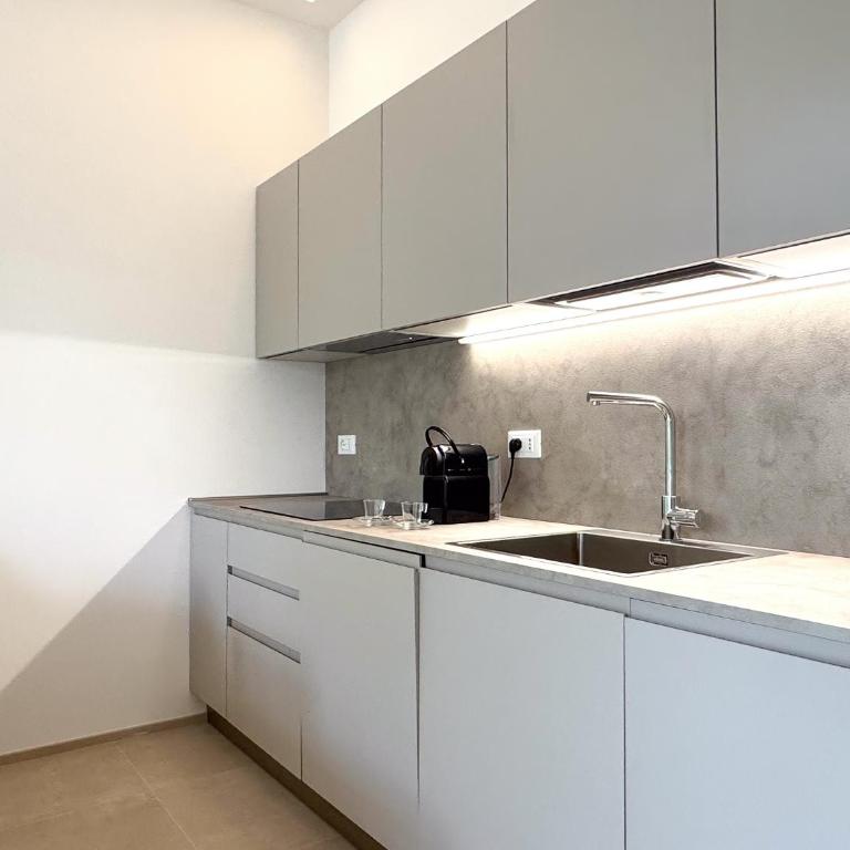 Hostdomus - Royal Suite Pinamare - Appartamento Deluxe con 2 Camere da Letto e Vista Giardino - 15