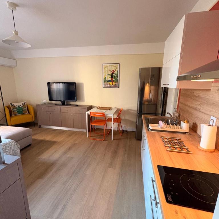 Le Tassigny #Central #Quiet #Air conditioning #Wifi - Appartement 1 Chambre - 4