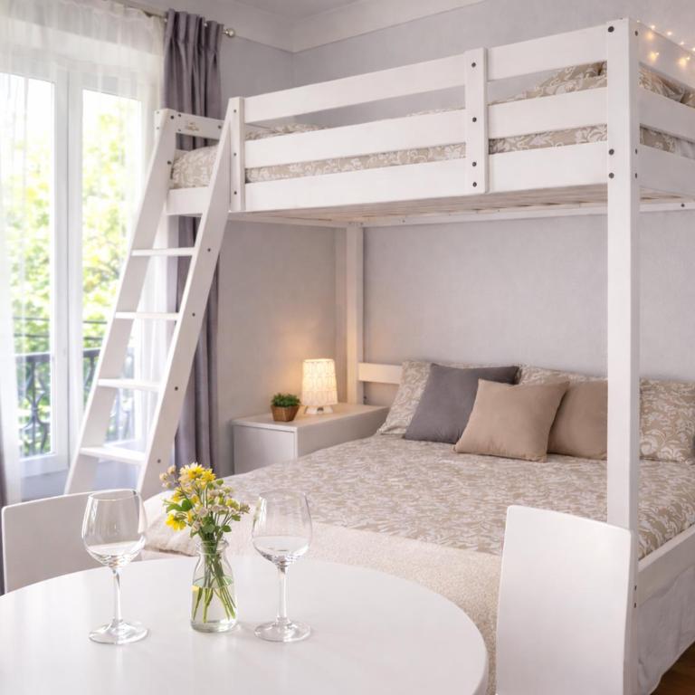 Bright Guest Suite by Place de la Bastille Marais - Chambre Double avec Salle de Bains Privative - 1