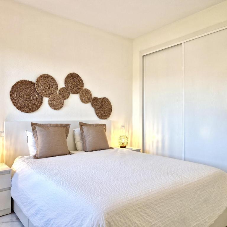 SR Reserva de Marbella M3 2BDR with sea view - Apartamento de 2 dormitorios con terraza y vistas al mar - 21