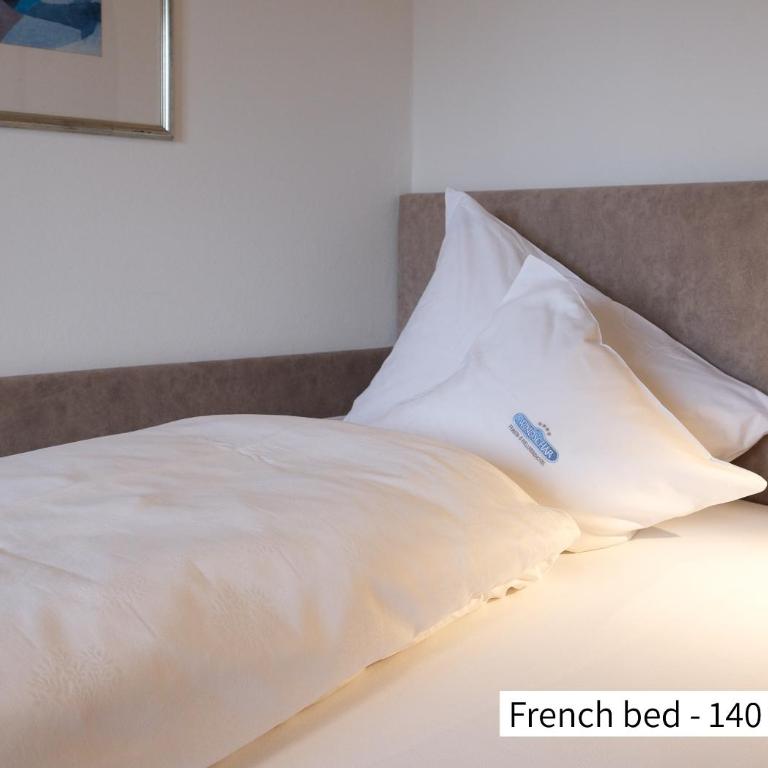 Ferien & Wellnesshotel Windschar - Comfort Room "Putia" with French bed (140x200cm) - 4