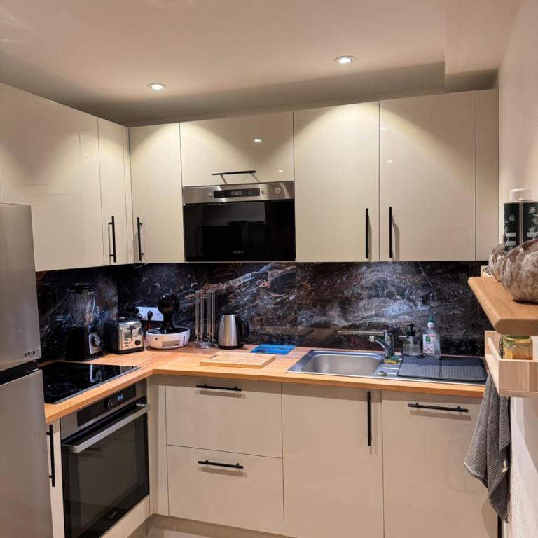 Charmant appartement cosy proche des plages - One-Bedroom Apartment - 5