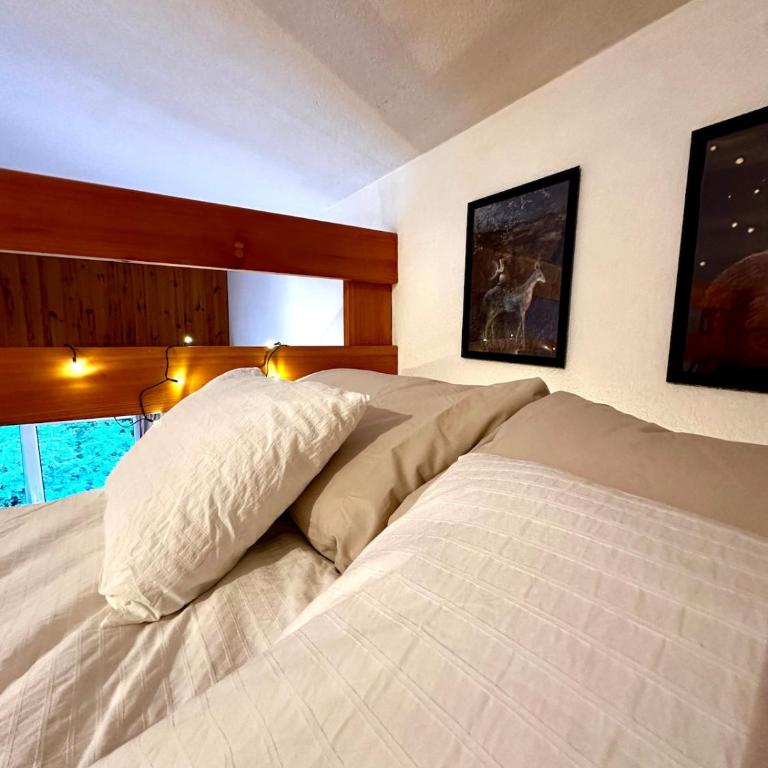 HappyLaax - Panoramic Penthouse - Pool, Sauna & Private Parking - Penthouse-Apartment - 18