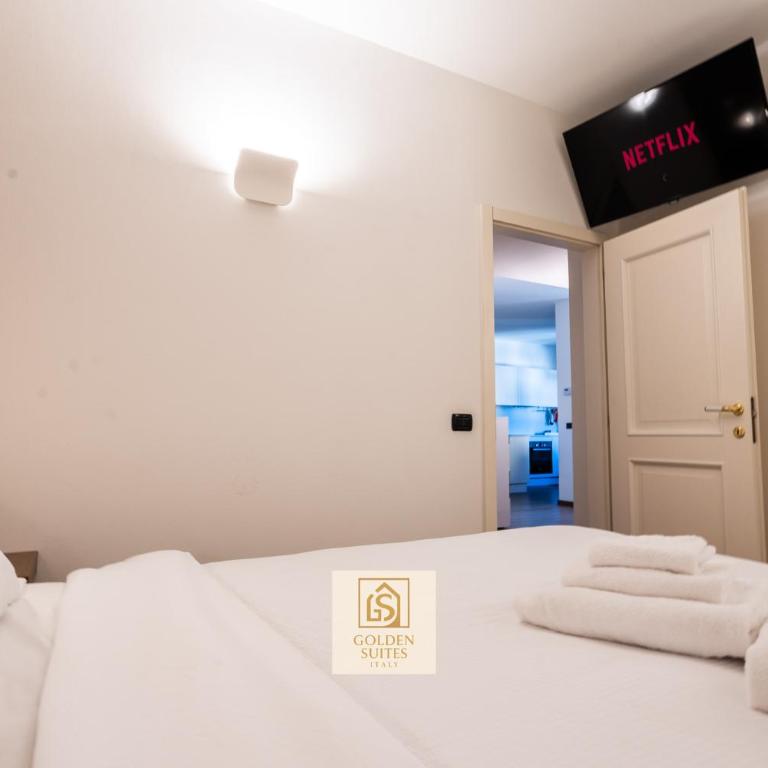 GoldenSuitesItaly Piazza Duomo Luxury Apartment 3 - Two-Bedroom Apartment - 22