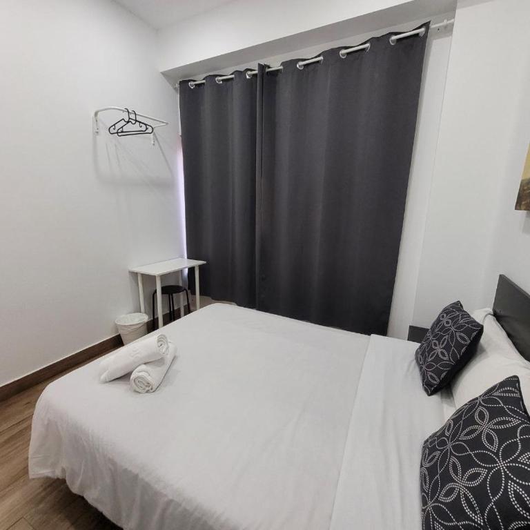 AYZ Elcano - Auto check-in property - Habitación Doble Superior - 19
