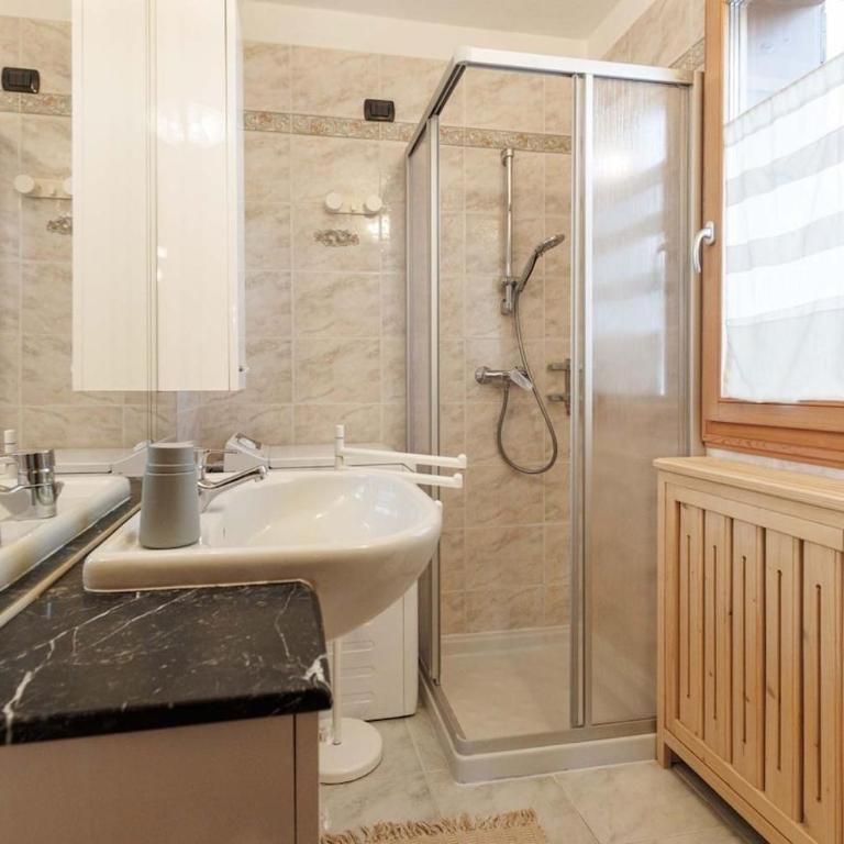 Chalet Beppe - Appartamento Standard con 3 Camere da Letto - 30