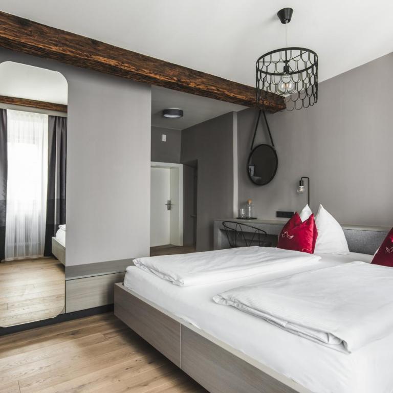 Altstadthotel Weisse Taube - Comfort Doppelzimmer - 9