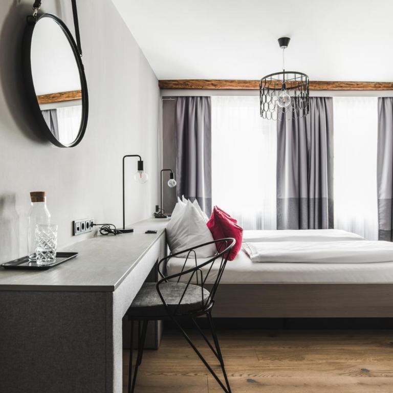 Altstadthotel Weisse Taube - Comfort Doppelzimmer - 8