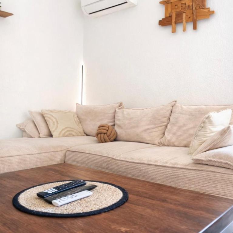 Bali Suite Fréjus - T3 climatisé - Jardin - Piscine résidentielle - Parking - Appartamento con 2 Camere da Letto - 8