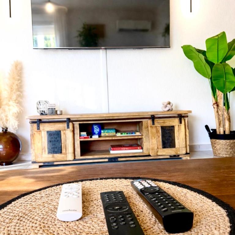 Bali Suite Fréjus - T3 climatisé - Jardin - Piscine résidentielle - Parking - Appartamento con 2 Camere da Letto - 6