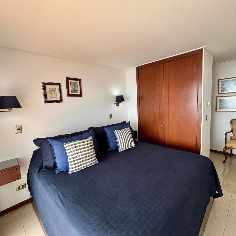 Spacious apartment with panoramic sea view - Apartment - 2