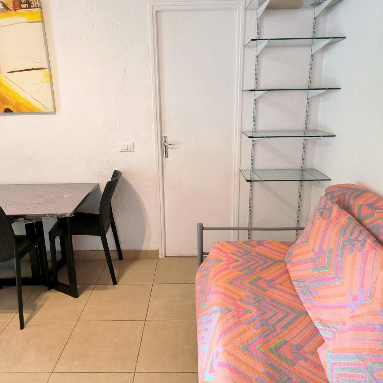 Villa,partie indépendante,près du centre de Cannes - Apartamento de 1 dormitorio - 9