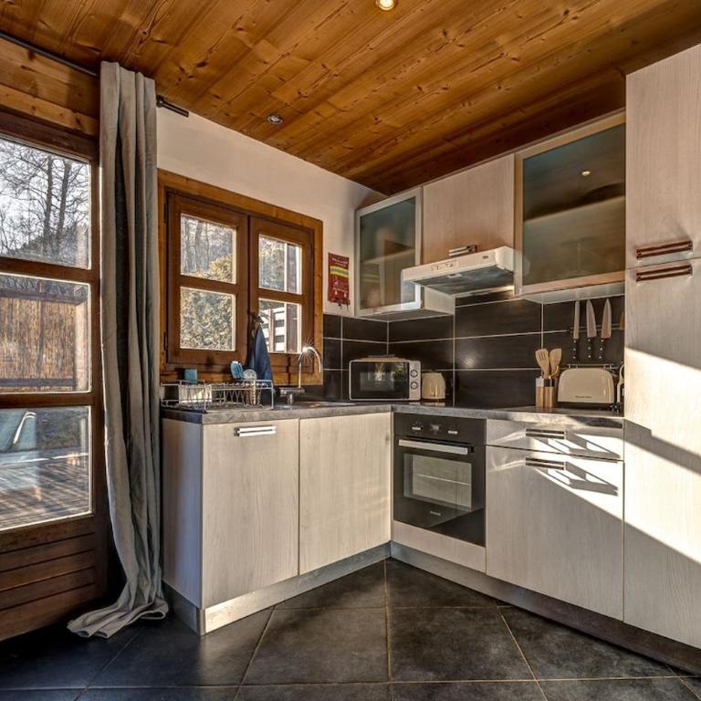 Tiny Chalet - near to Servoz train station - Chalet 2 Chambres - 4