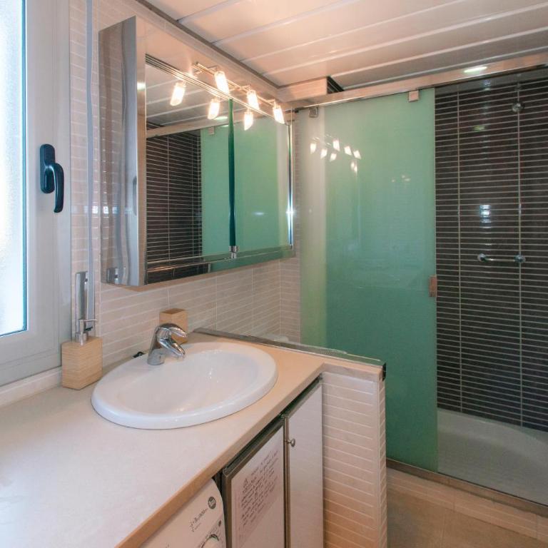 WELCS APARTAMENTO 312 EMP con piscina y parking privado - Apartamento con vistas a la piscina - 7