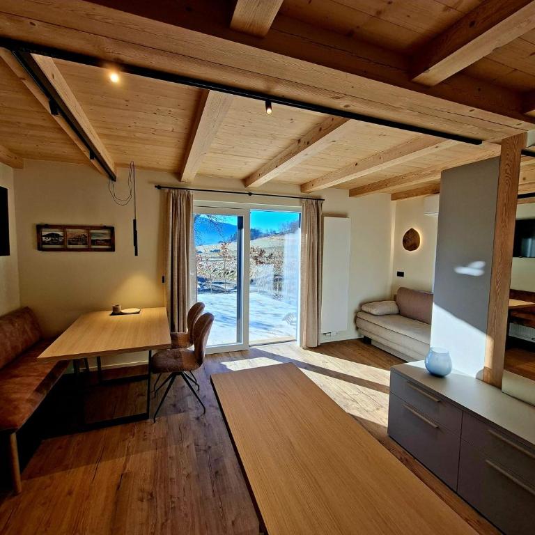 Praterhof Chalet in Südtirol - Natur, Ruhe & Bergblick - Apartment mit 1 Schlafzimmer - 2