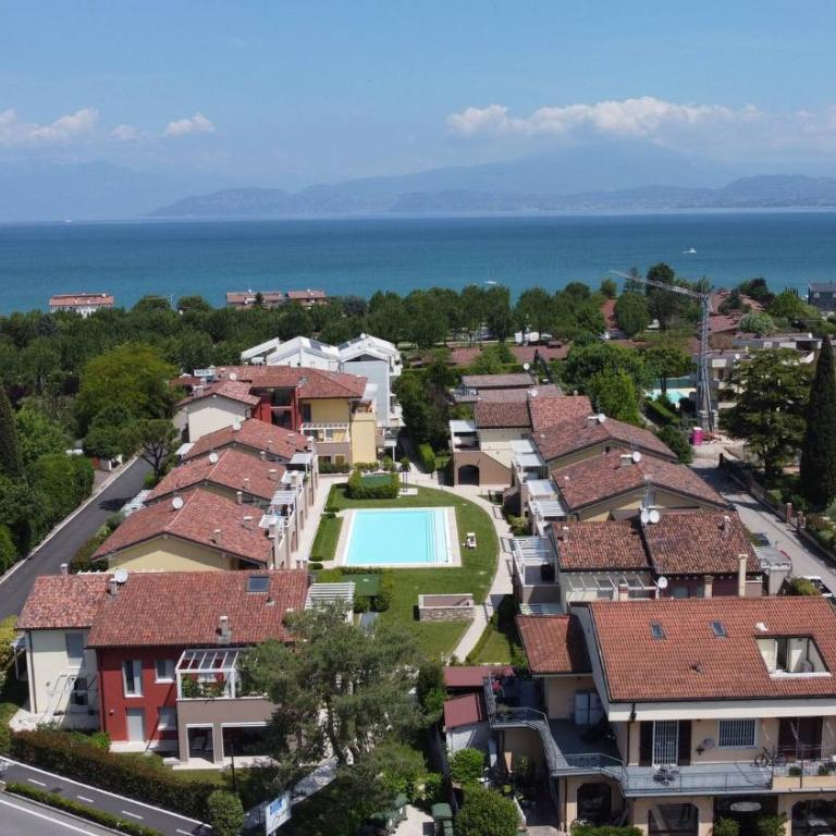 L'oasi del Lago - Two-Bedroom Apartment - 32