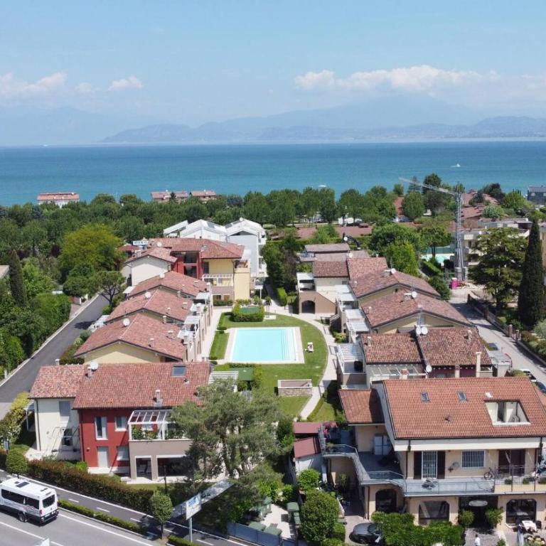 L'oasi del Lago - Two-Bedroom Apartment - 34