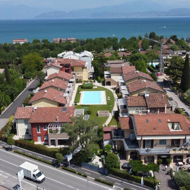 L'oasi del Lago - Two-Bedroom Apartment - 36