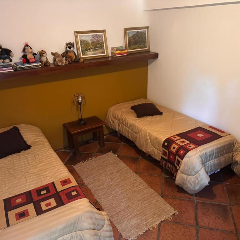 CASA DE CAMPO con bajada al rio - Casa de 4 dormitorios - 24