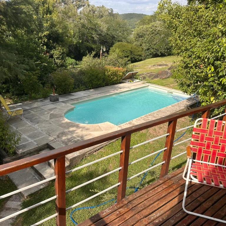 CASA DE CAMPO con bajada al rio - Casa de 4 dormitorios - 8
