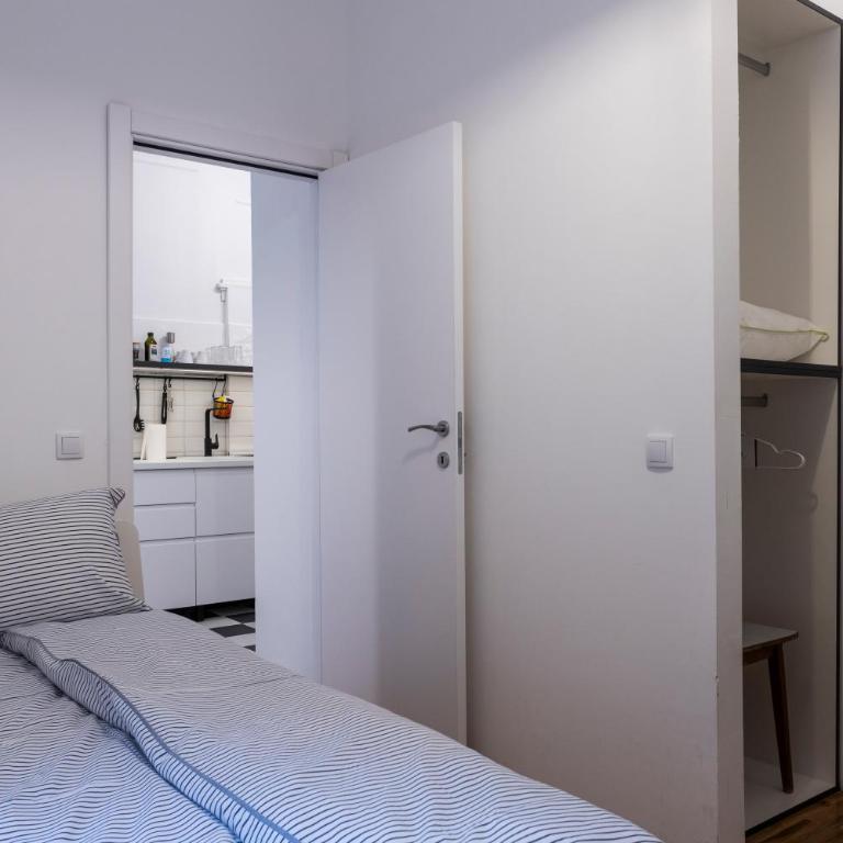 Black & White Delight - One-Bedroom Apartment - 30
